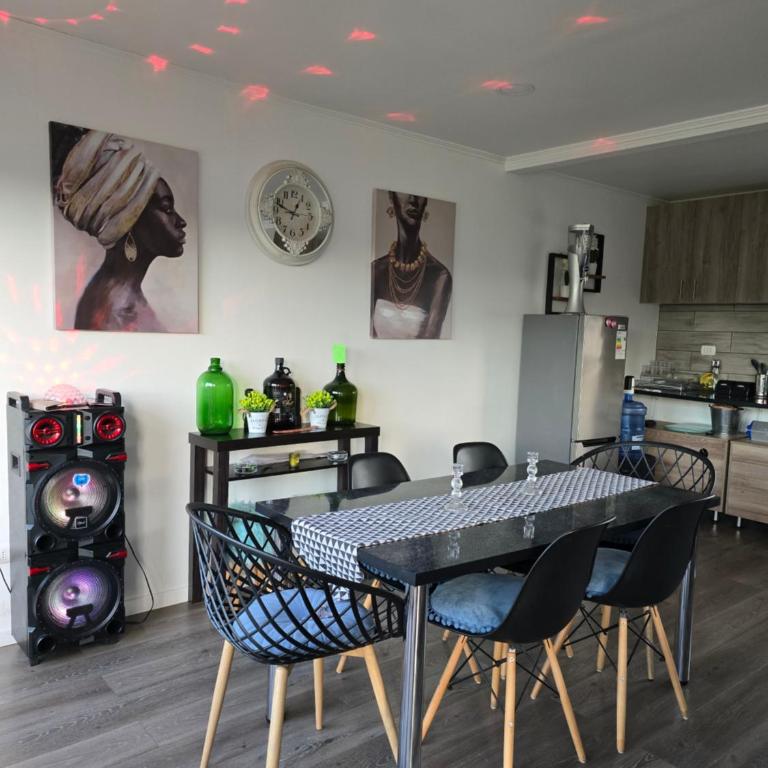 Casa con tinaja,Piscina y Quincho a 40 min de Con con - Two-Bedroom House - 5