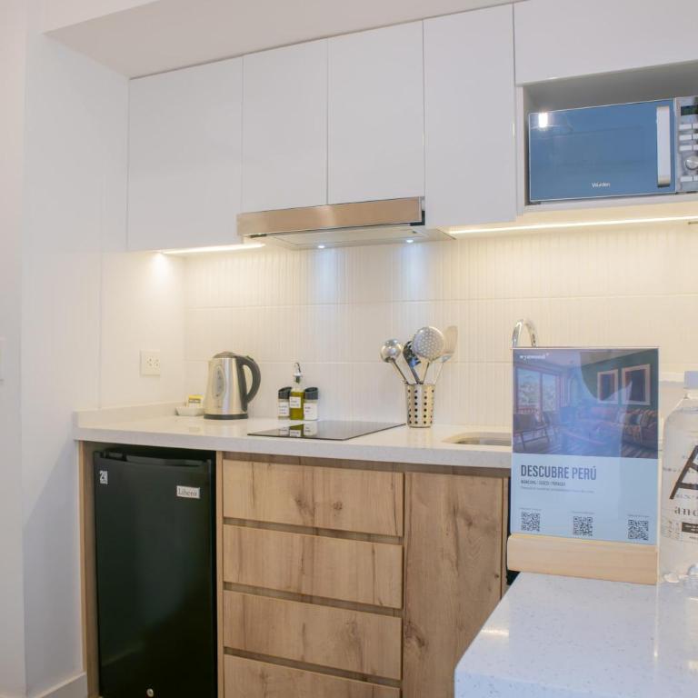 Seaside Studio near Malecon in Miraflores by Wynwood House - Apartment - 5