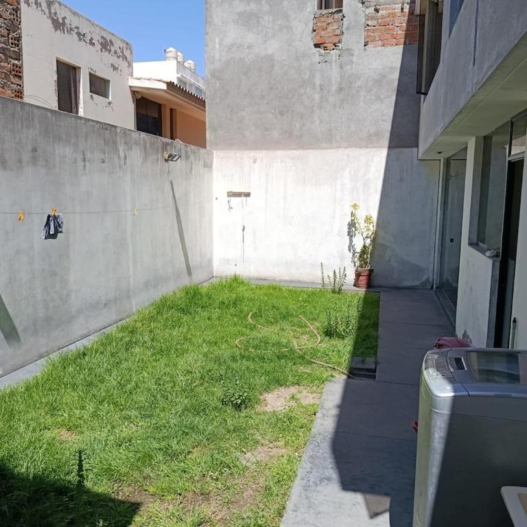 Hospedaje familiar - Casa de 5 dormitorios - 1