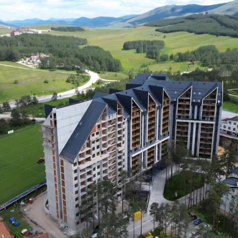 Royal Garden Centar apartmani - One-Bedroom Apartment - 1