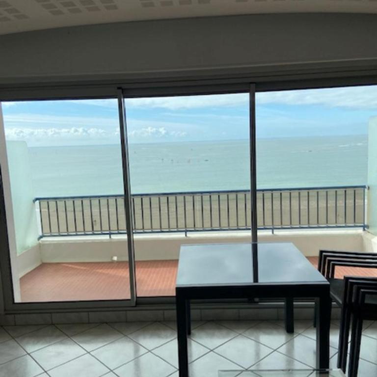 Le Chimène T3 face mer au dernier étage - Two-Bedroom Apartment - 9