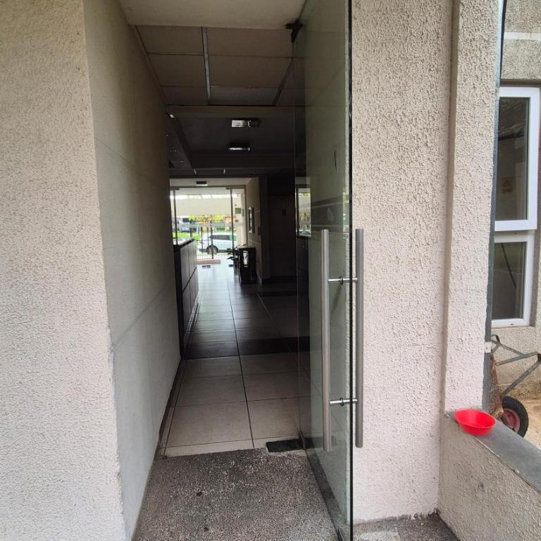 Hub Corporativo III Las Rastras Mall Plaza - Factura Inmediata - WIFI Alta Velocidad - Convenios Empresas - RENTCOVAC - One-Bedroom Apartment with Garden View - 26