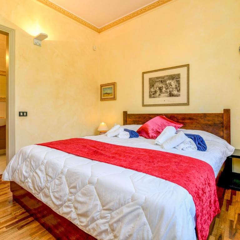 Villa Artemisia Luxury, Pool & Jacuzzi, 300m from Lake Garda - Villa - 24