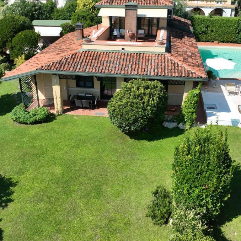 Villa Artemisia Luxury, Pool & Jacuzzi, 300m from Lake Garda - Villa - 11