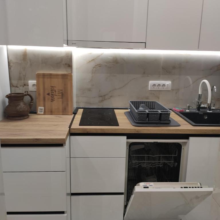 Nela Lux - One-Bedroom Apartment - 2