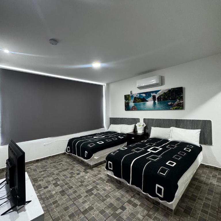 Blue Inn Hotel & Suites - Double Room - 3