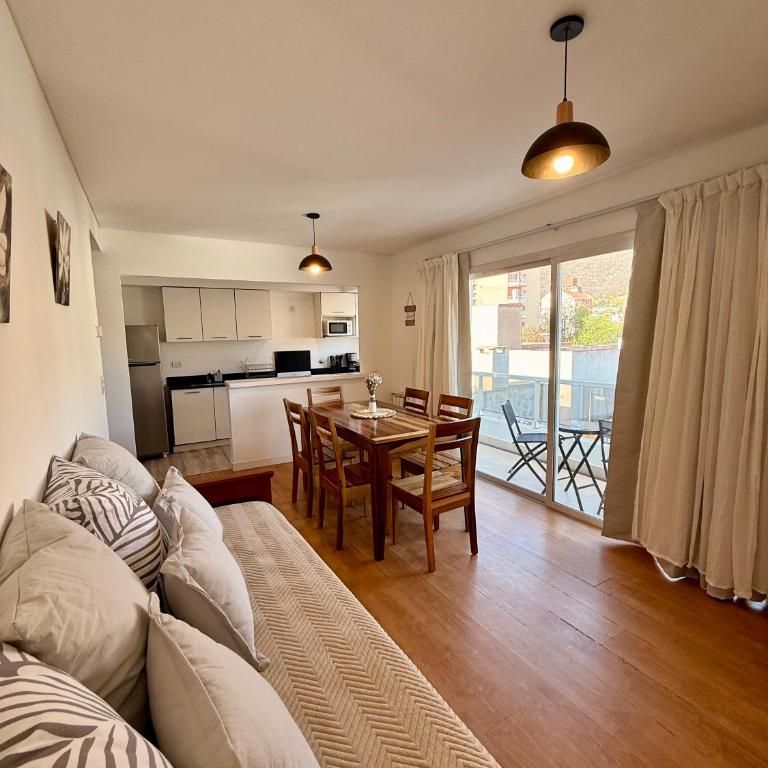 Augusto Apart 3 - Apartamento de 2 dormitorios con vistas a la montaña - 4