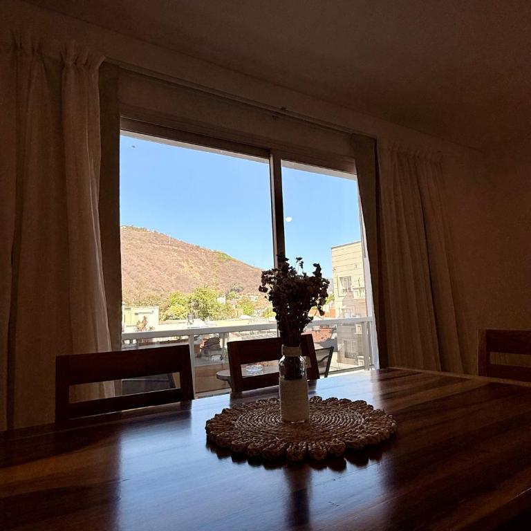 Augusto Apart 3 - Apartamento de 2 dormitorios con vistas a la montaña - 7