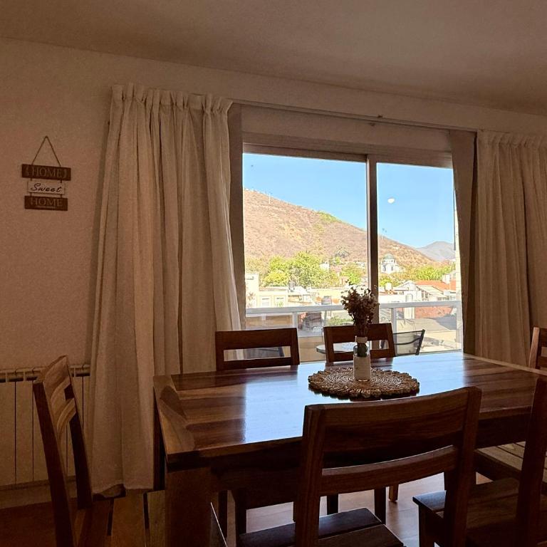 Augusto Apart 3 - Apartamento de 2 dormitorios con vistas a la montaña - 8