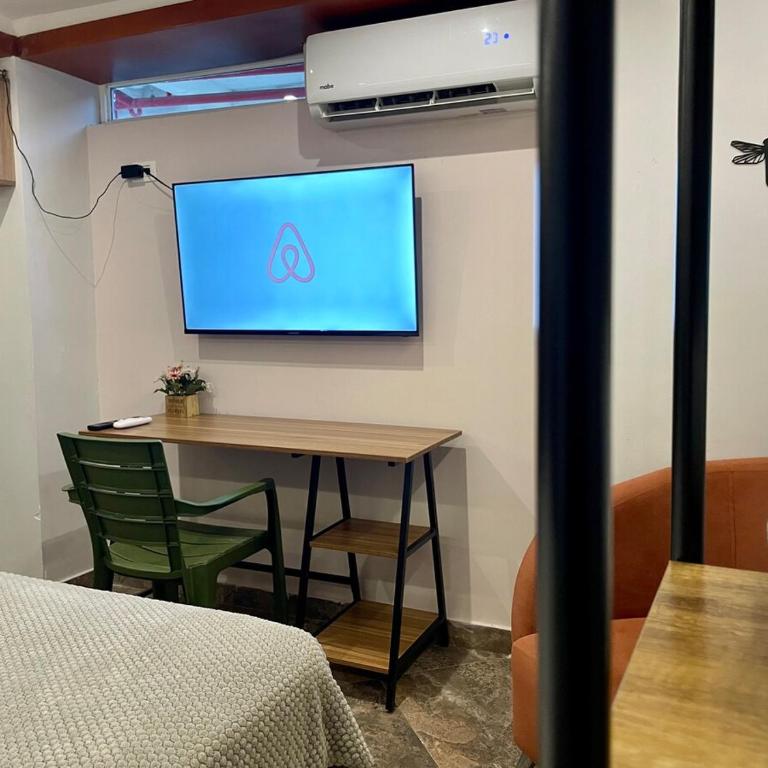 Almería Apt, Cozy Studio withTerrace Near Old Town - One-Bedroom Apartment - 10