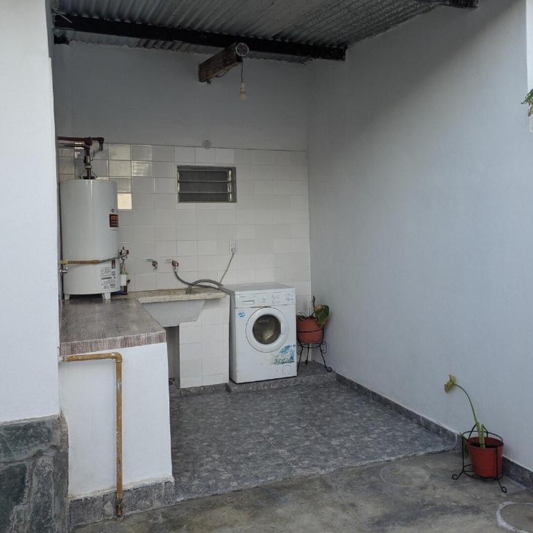 Casa entera en Salta con garage y patio privado - Casa con 1 dormitorio - 11