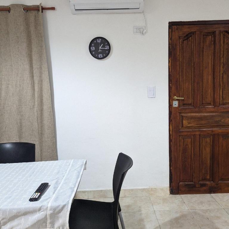 Casa entera en Salta con garage y patio privado - Casa con 1 dormitorio - 23