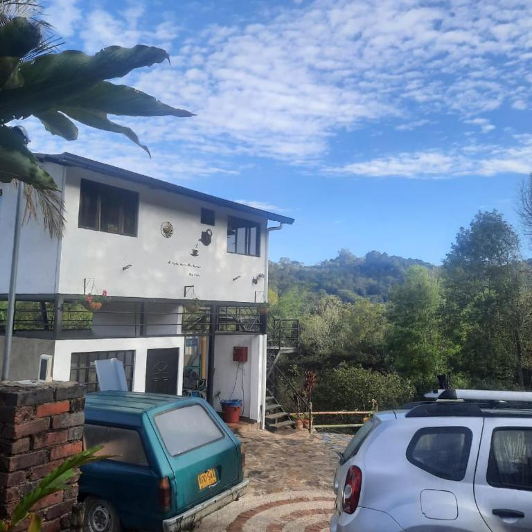 Alojamiento natural rural LOS NOGALES, apartamentos tipo glamping, avistamiento de aves, paisaje cafetero - Apartamento de 1 dormitorio - 28