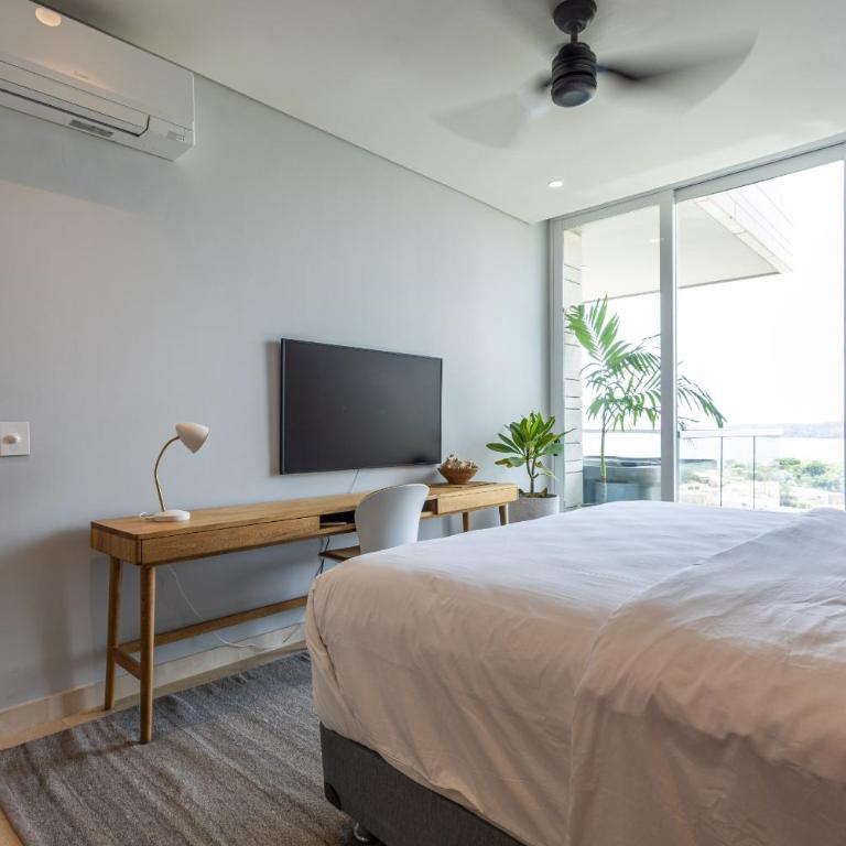 4BR Seaview Apartment at Calablanca D5 - Four-Bedroom Apartment - 20