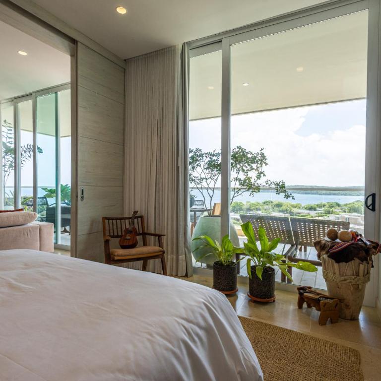 4BR Seaview Apartment at Calablanca D5 - Four-Bedroom Apartment - 22