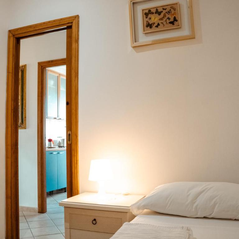 Domus Aurelia Colibrì Comfort & Terrace - Appartamento con 3 Camere da Letto e con Balcone - 21