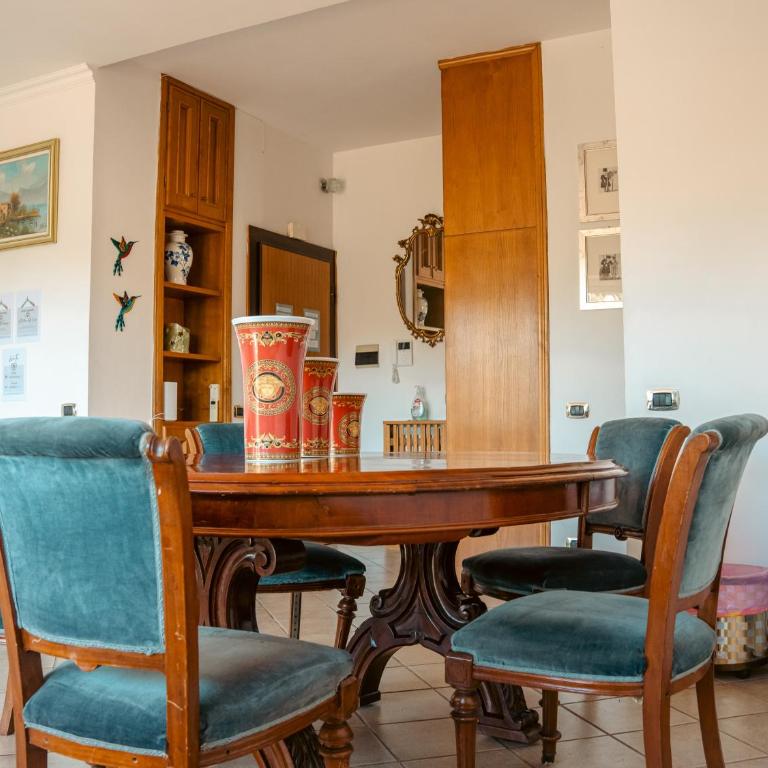 Domus Aurelia Colibrì Comfort & Terrace - Appartamento con 3 Camere da Letto e con Balcone - 8