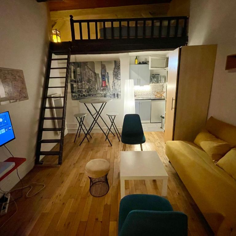 Coeur du Marais-Rue des Rosiers - One-Bedroom Apartment - 9