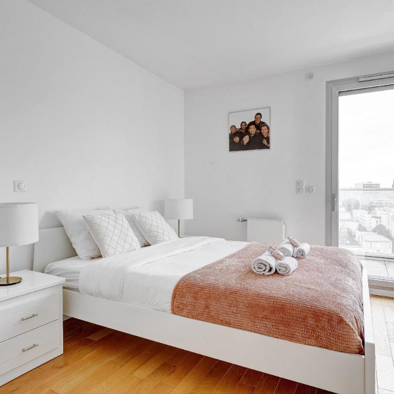 Suite Mitterand, Penthouse Parisien avec balcon - Appartement 2 Chambres - 9