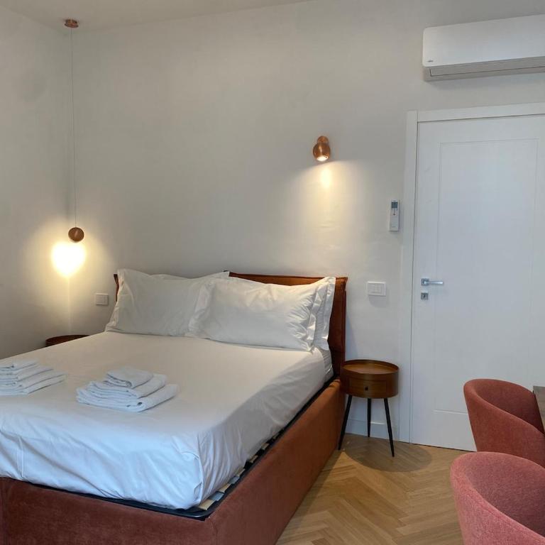 Duomo Giglio Viola - Two-Bedroom Apartment - 28