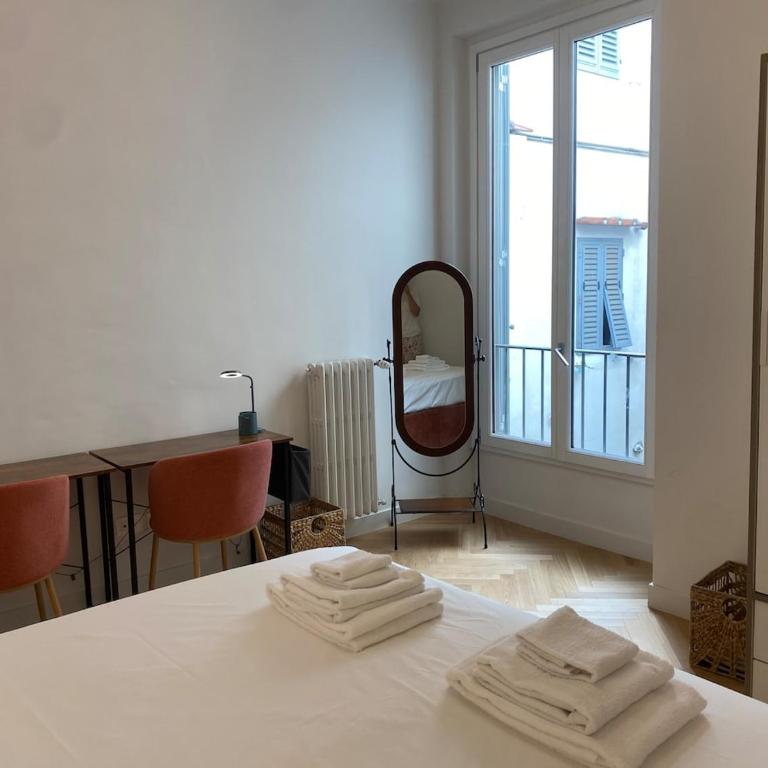 Duomo Giglio Viola - Two-Bedroom Apartment - 30
