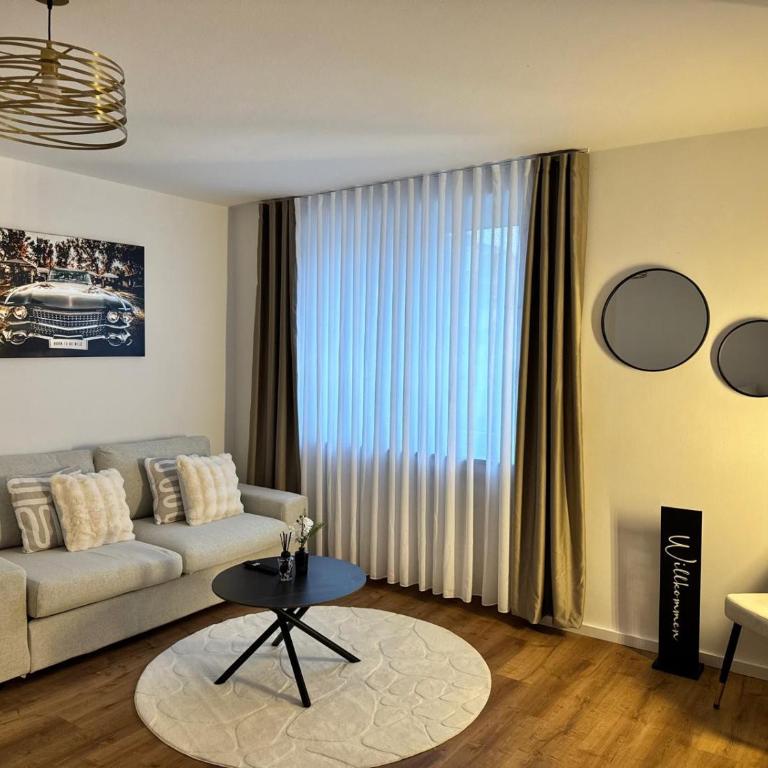 Modern City Apartment 3 - One-Bedroom Apartment - 2