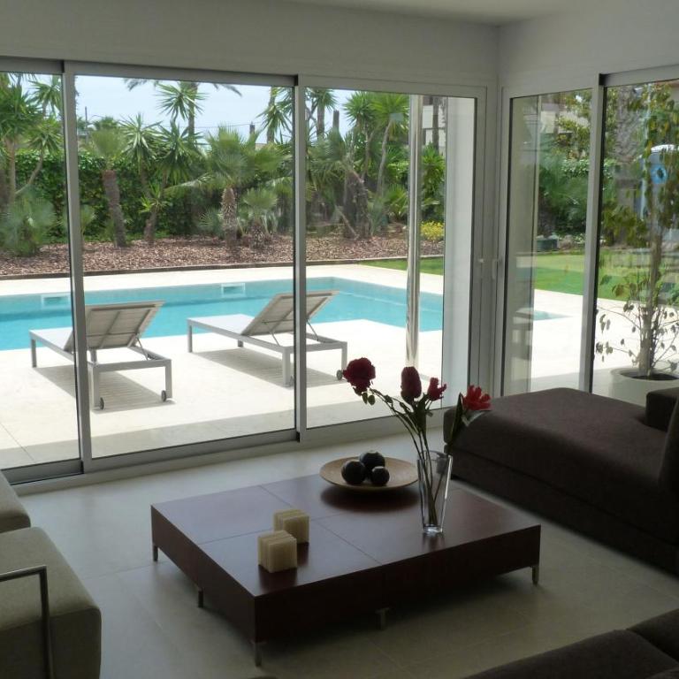 Luxury Beach House - Villa Deluxe - 11