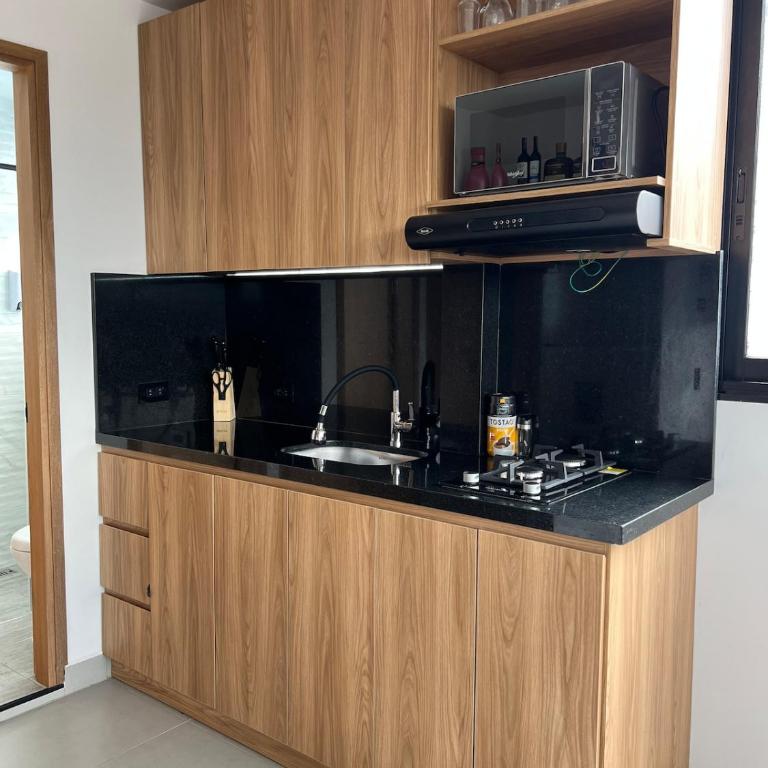 apto con jacuzzi y aire acondicionado cerca laureles - Apartamento de 1 dormitorio - 9