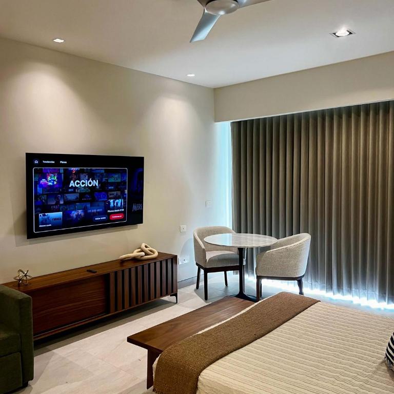 Sonoran Star Beach Front Apartment Getaway - Suite - 41