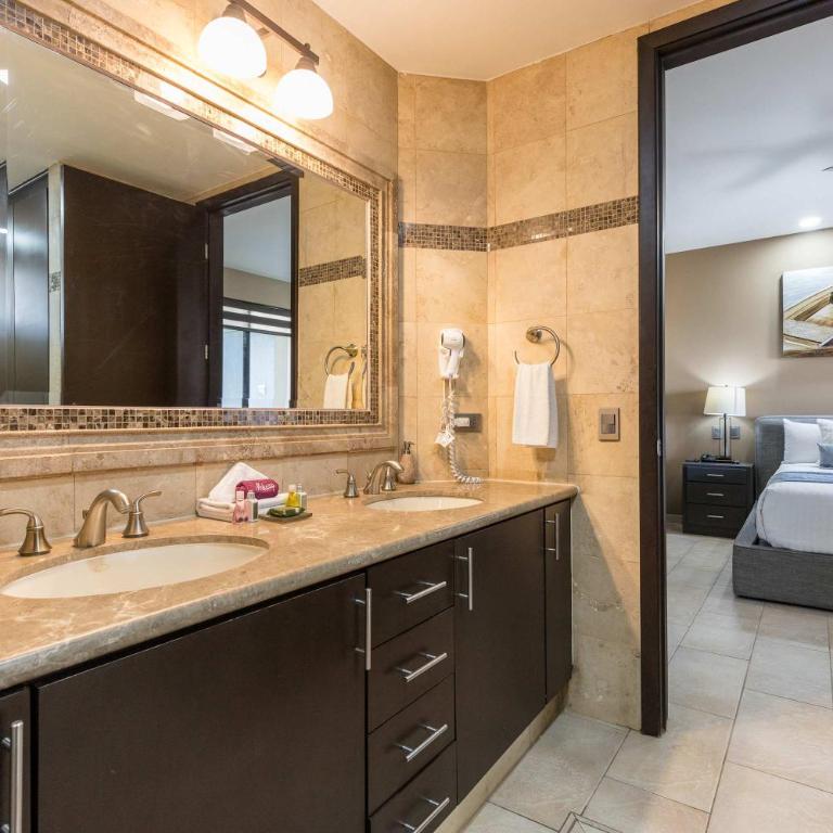Las Palomas G1002 Luxury Beachfront 1BR, 1 BA for 4 - Apartment - 28