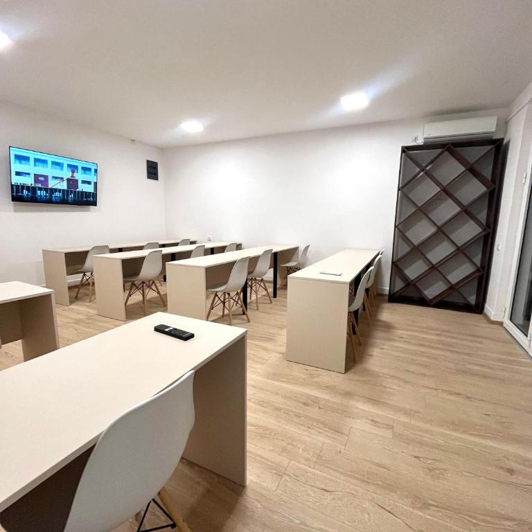 Talia - Standard Triple Room - 3