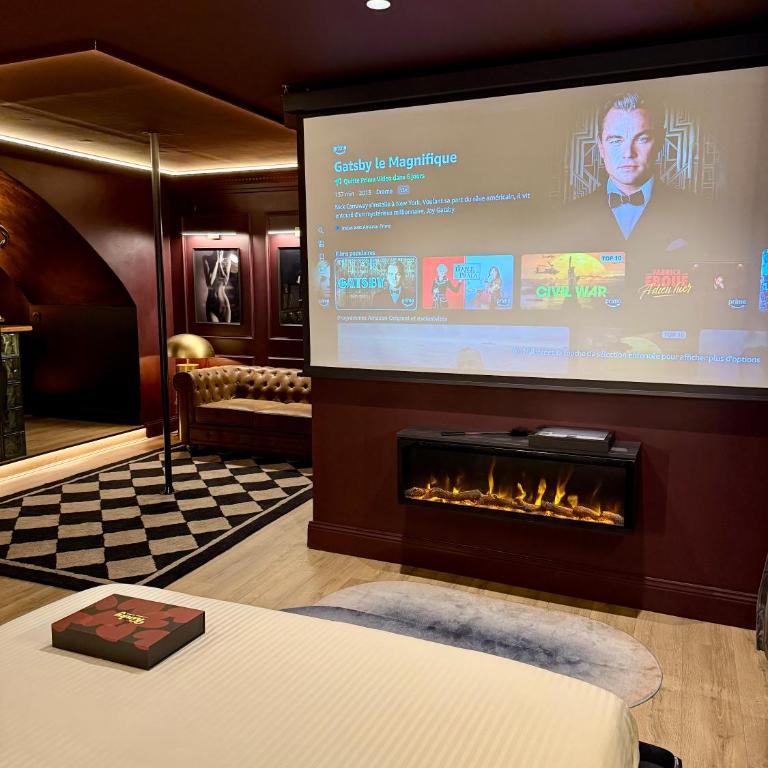 Luxury Love Room - Balneo - Cinema - Appartement 1 Chambre - 3