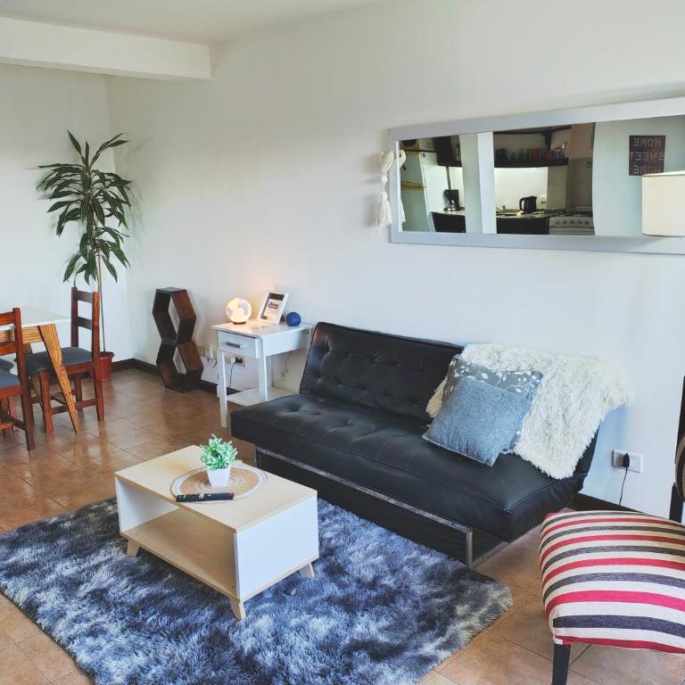 Espectacular departamento con vista panoramica a las montañas y canal zona centrica - Apartamento de 1 dormitorio - 3