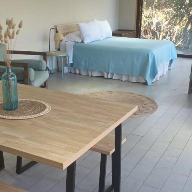 Espacio Arenales - Family Room with Garden View - 8
