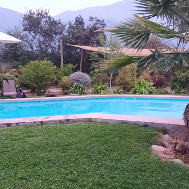 Espacio Arenales - Family Room with Garden View - 11