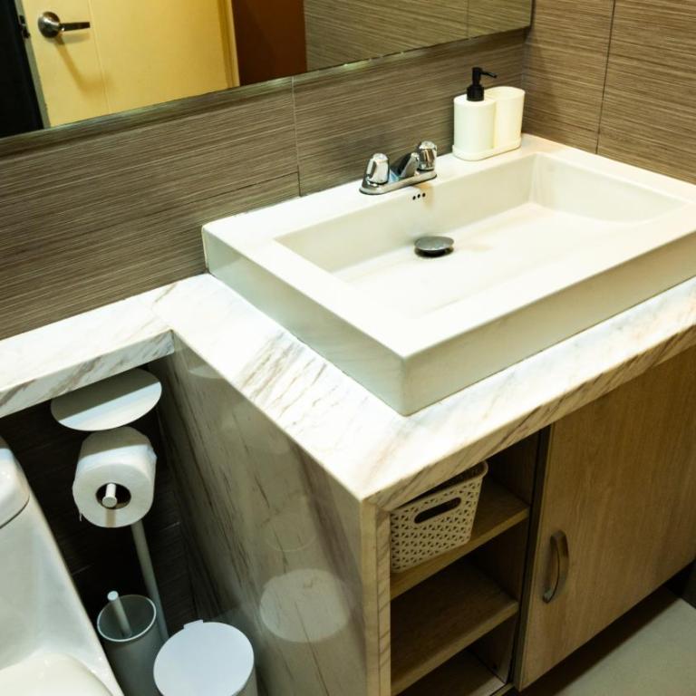 Miraflores 3D y 2B Cerca Malecón y Parque Kennedy - Two-Bedroom Apartment - 23