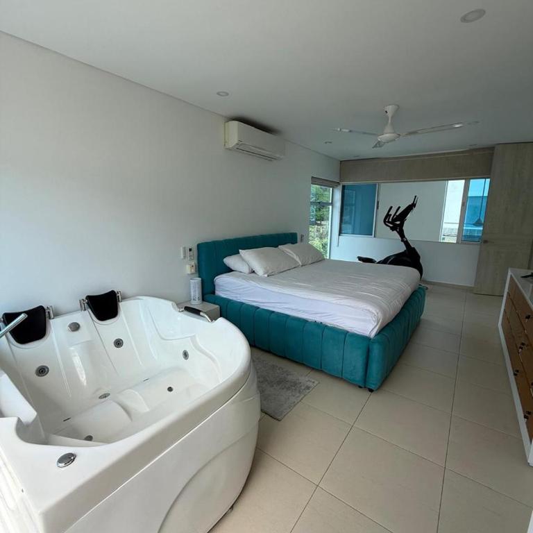 Condo Apulo - Preciosa casa - Jacuzzi, turco y Piscina privados - WiFi - Casa de 4 dormitorios - 4