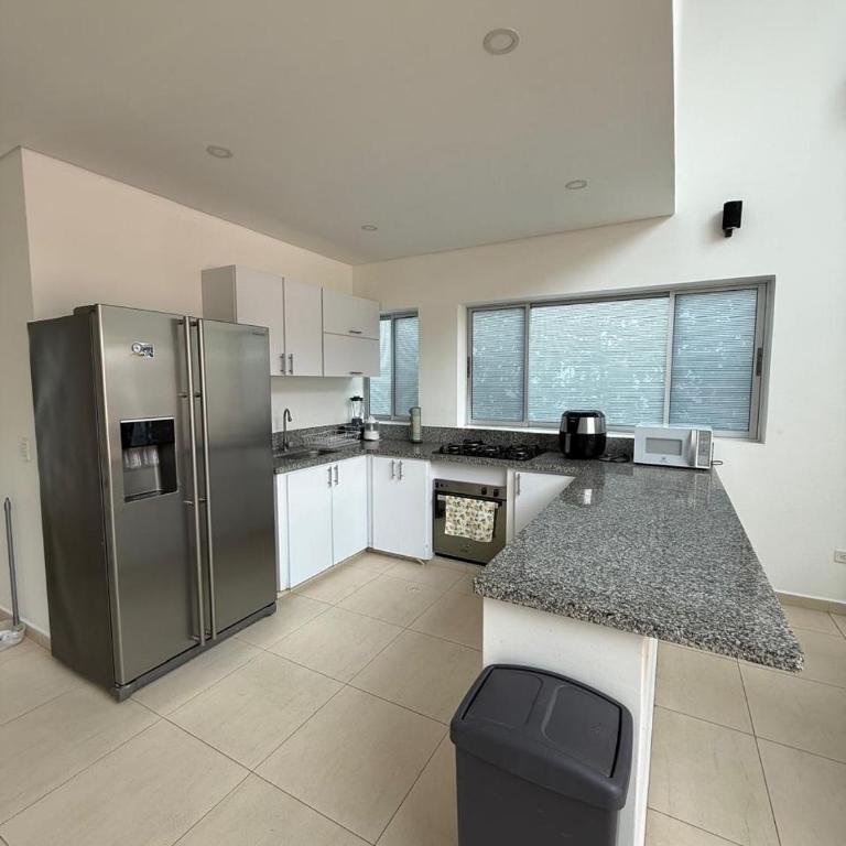 Condo Apulo - Preciosa casa - Jacuzzi, turco y Piscina privados - WiFi - Casa de 4 dormitorios - 39