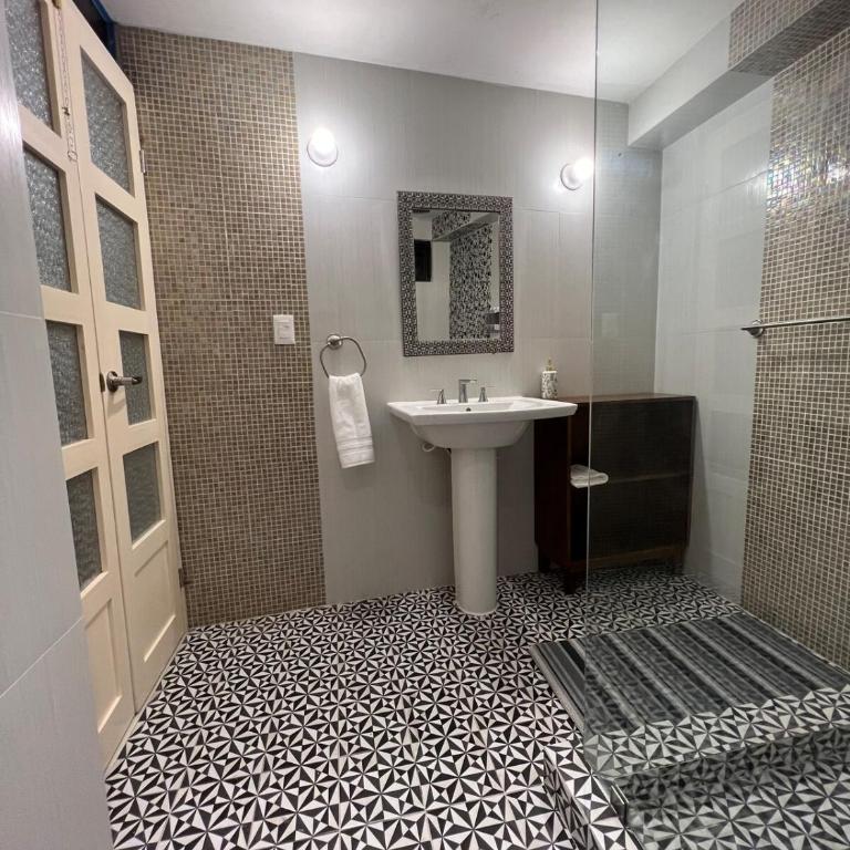Casona Cielito Lindo en la 47 - Three-Bedroom Villa - 8
