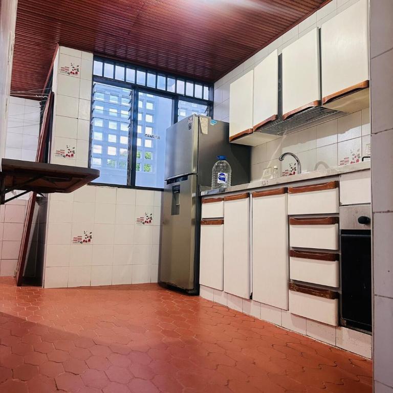Apartamento muy cómodo cerca del Hospital - Apartamento de 3 dormitorios - 6