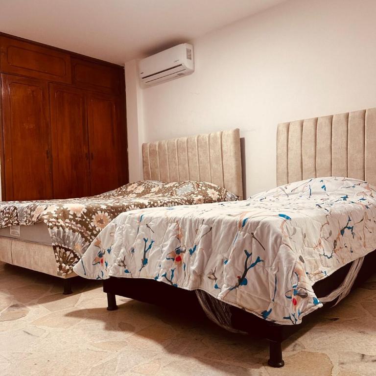 Apartamento muy cómodo cerca del Hospital - Apartamento de 3 dormitorios - 12