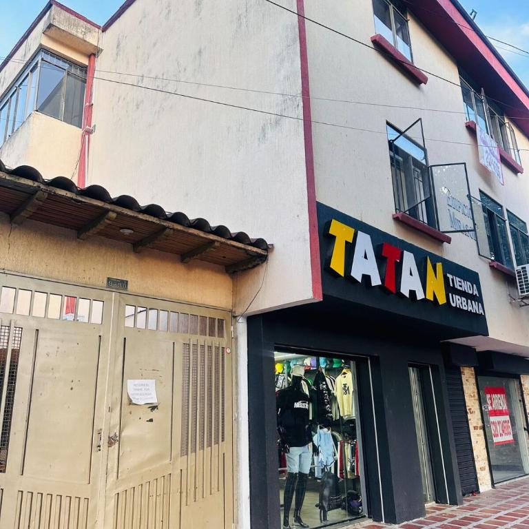 Apartamento muy cómodo cerca del Hospital - Apartamento de 3 dormitorios - 13