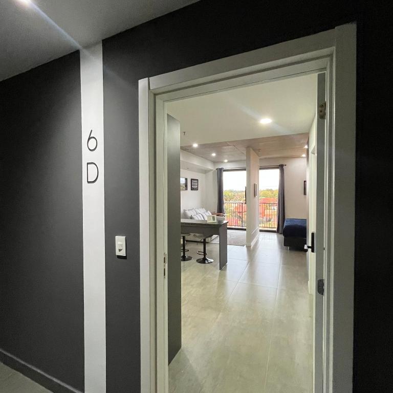 Elegante, completo y a 5 minutos del Eje Corporativo - One-Bedroom Apartment - 9