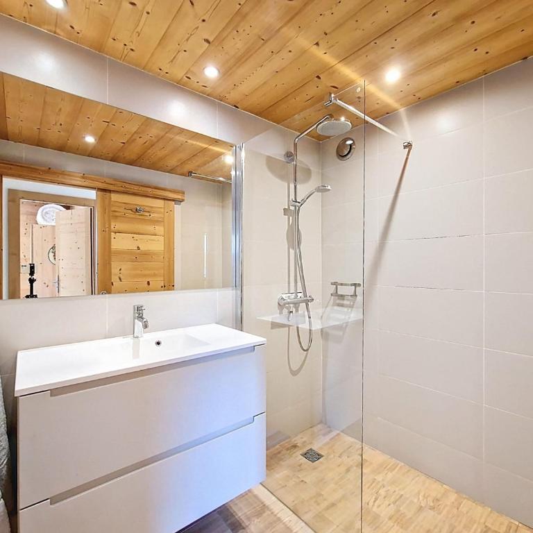 Appartement 6 pers, 2 ch, 54 m², garage, La Clusaz - FR-1-818-110 - Appartement - 6