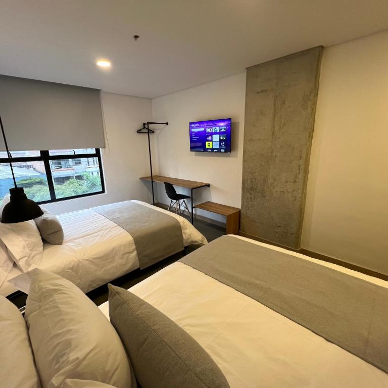 Akela30 Hotel - Habitación con 2 camas grandes - 2
