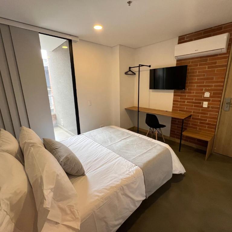Akela30 Hotel - Habitación Doble con balcón - 5