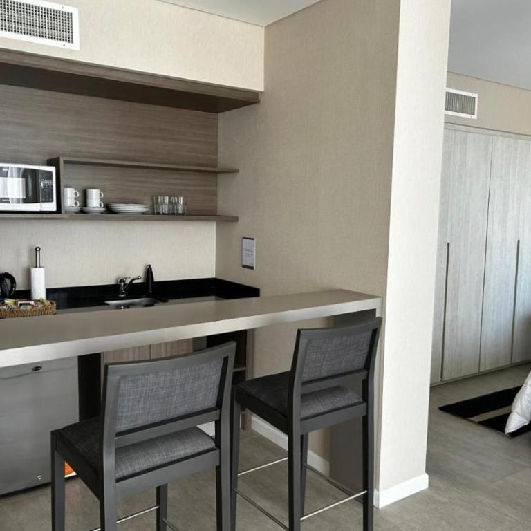 GRACIANA Residences - Apart - Habitación Doble Deluxe con balcón - 3