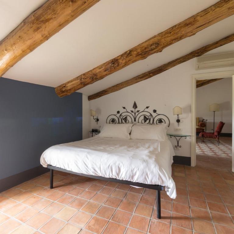 Relais Regina Giovanna - Family Room - La Corte - 21