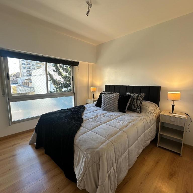 Bright apartment with balcony in Almagro - Two-Bedroom Apartment with Balcony - 5