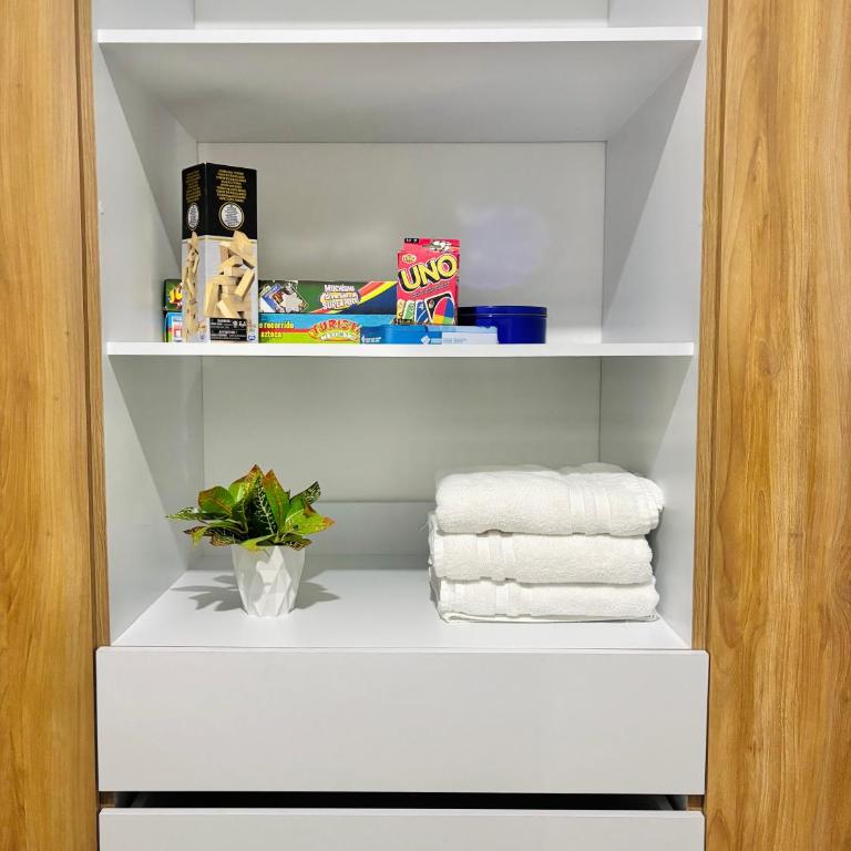 Depa Familiar con cochera 6 min Centro Médico y Catedral - Apartamento de 2 dormitorios - 28